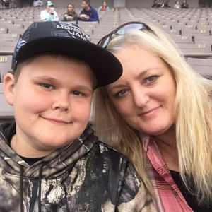 Meet your Posher, Heather